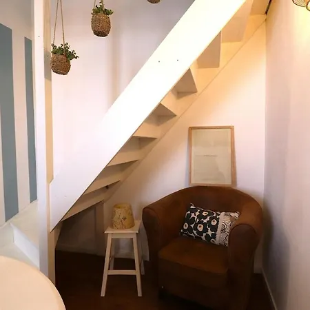 Cocon En Duplex Arenes Gare نيم