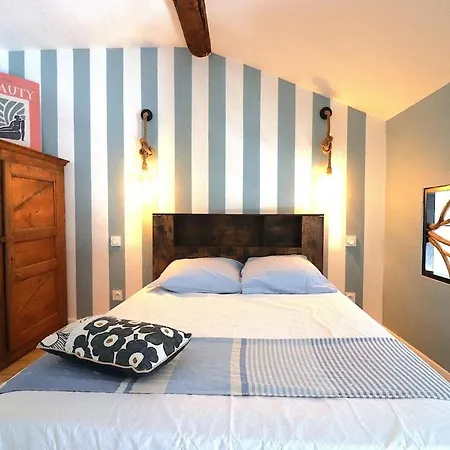 Cocon En Duplex Arenes Gare شقة *