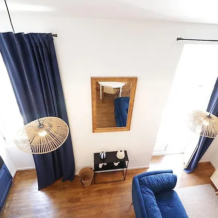 شقة Cocon En Duplex Arenes Gare نيم