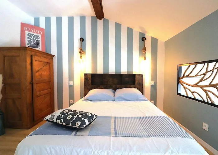 Cocon En Duplex Arenes Gare Διαμέρισμα *