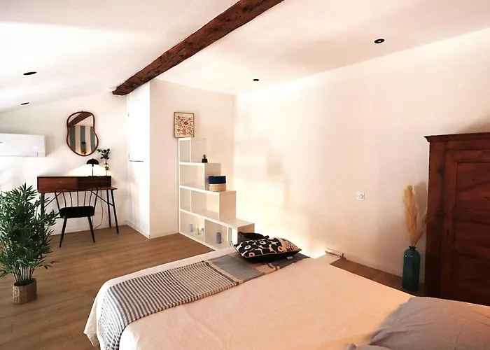 Cocon En Duplex Arenes Gare * Νιμ